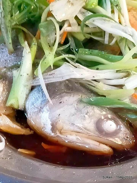 「988生猛海鮮餐廳」(Seafood restaurant), Keelung city,  Taiwan, Apr 19, 2021.