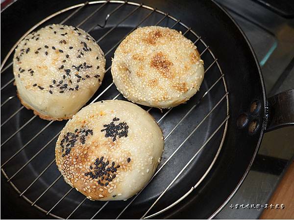   黑鼎鍋烤宅配丞祖胡椒餅系列 (1).jpg