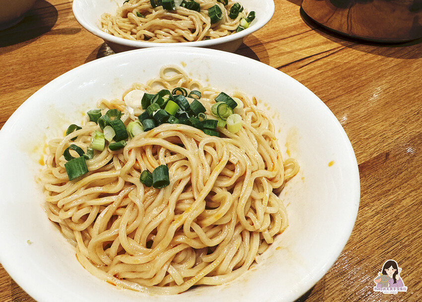 【信義區美食】四川吳抄手信義店，米其林必比登推薦美食，正宗川