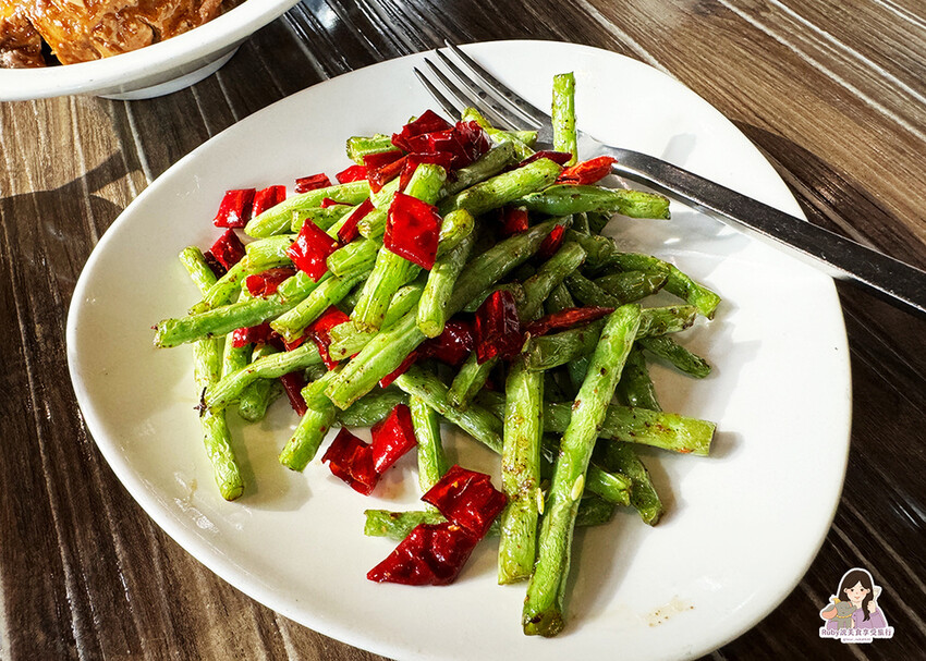 【信義區美食】四川吳抄手信義店，米其林必比登推薦美食，正宗川