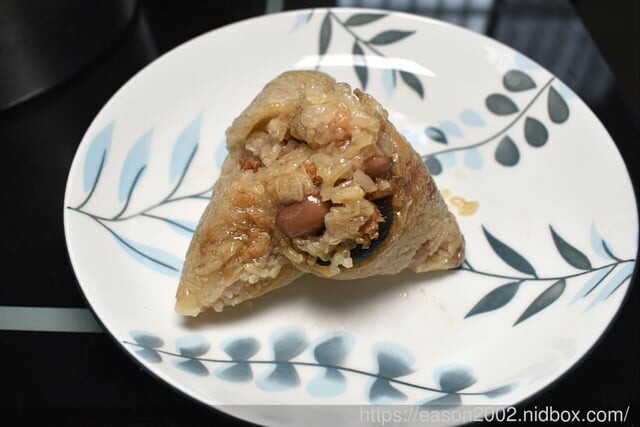 淡水在地人才知道的淡水美食，滬尾滷味 X 第一家肉粽 | 料多味美，粽葉飄香