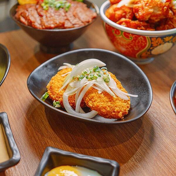 新北 三重區 牛丁次郎坊X深夜裡的和魂燒肉丼X三重支店 11.jpeg