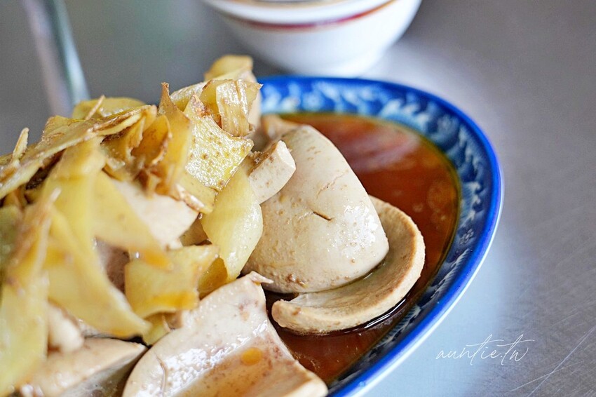 【台南】西區｜進福炒鱔魚專家，鑊氣超足大火炒鱔魚、超厚炒腰花，台南鱔魚意麵推薦