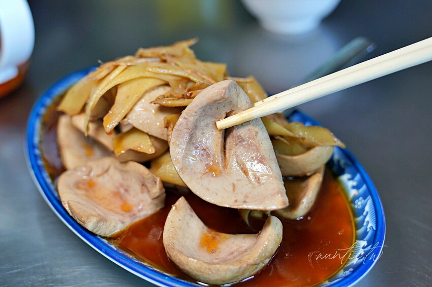 【台南】西區｜進福炒鱔魚專家，鑊氣超足大火炒鱔魚、超厚炒腰花，台南鱔魚意麵推薦