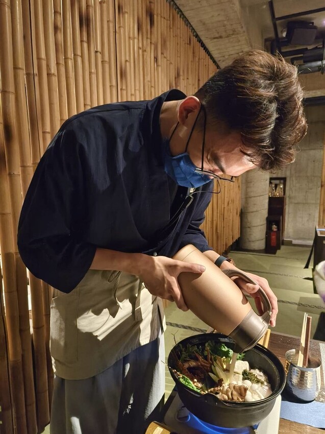 57595.jpg - 【台中.新社】落花飛院日系無菜單料理必須預約。十年花上億打造侘寂庭院風格