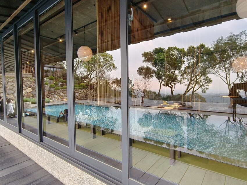 58101.jpg - 【台中.新社】落花飛院日系無菜單料理必須預約。十年花上億打造侘寂庭院風格