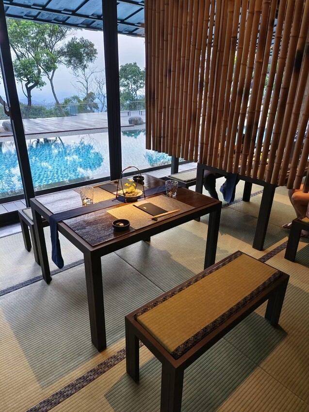 57645.jpg - 【台中.新社】落花飛院日系無菜單料理必須預約。十年花上億打造侘寂庭院風格