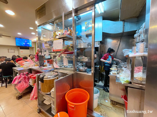 台北必吃岡山羊肉｜岡山正味羊肉專賣店｜中山區龍江路美食