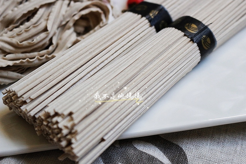 悟8庫商行ubaku 香蕉麵,素食麵,麵條宅配,常溫保存麵條,巴庫香蕉麵,膳食纖維麵,低熱量麵條,低GI麵條,抗性澱粉