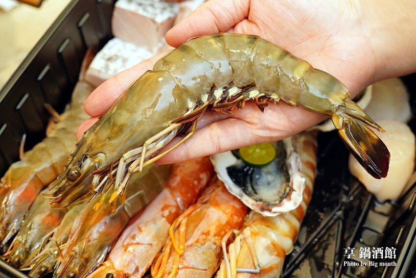 【台北防疫外帶優惠】享鍋酒館．買多少送多少加菜金，海鮮、肉品火鍋吃到爽!