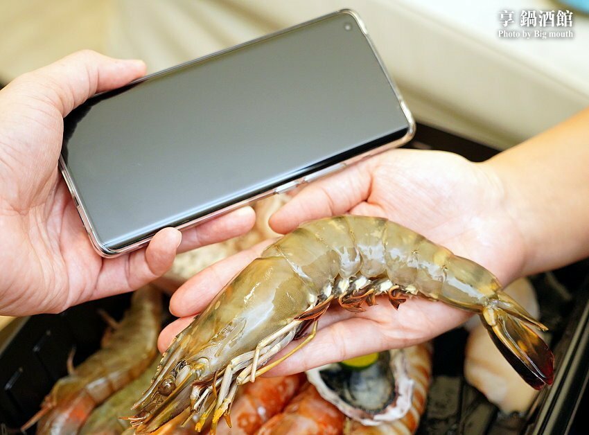 【台北防疫外帶優惠】享鍋酒館．買多少送多少加菜金，海鮮、肉品火鍋吃到爽!