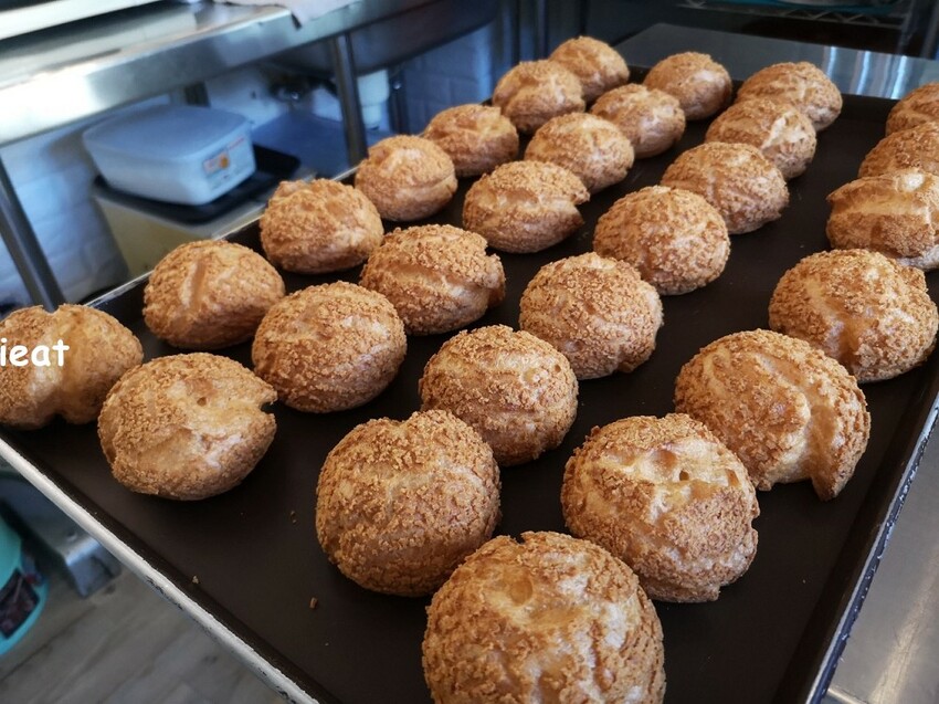 大叔賣泡芙 (原 舞鏡咖啡法式泡芙專賣店) │彰化泡芙，彰化甜點。 - 愛伊特candy的分享樂園