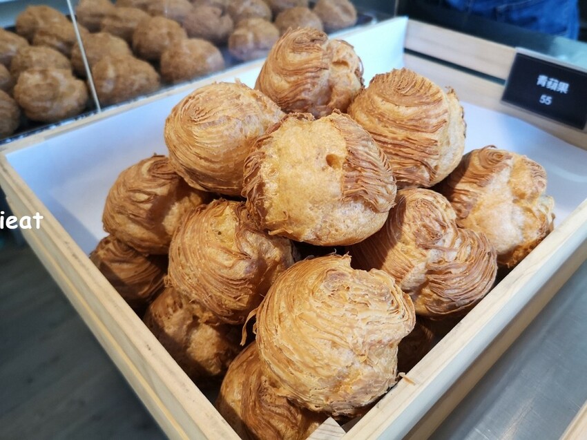 大叔賣泡芙 (原 舞鏡咖啡法式泡芙專賣店) │彰化泡芙，彰化甜點。 - 愛伊特candy的分享樂園