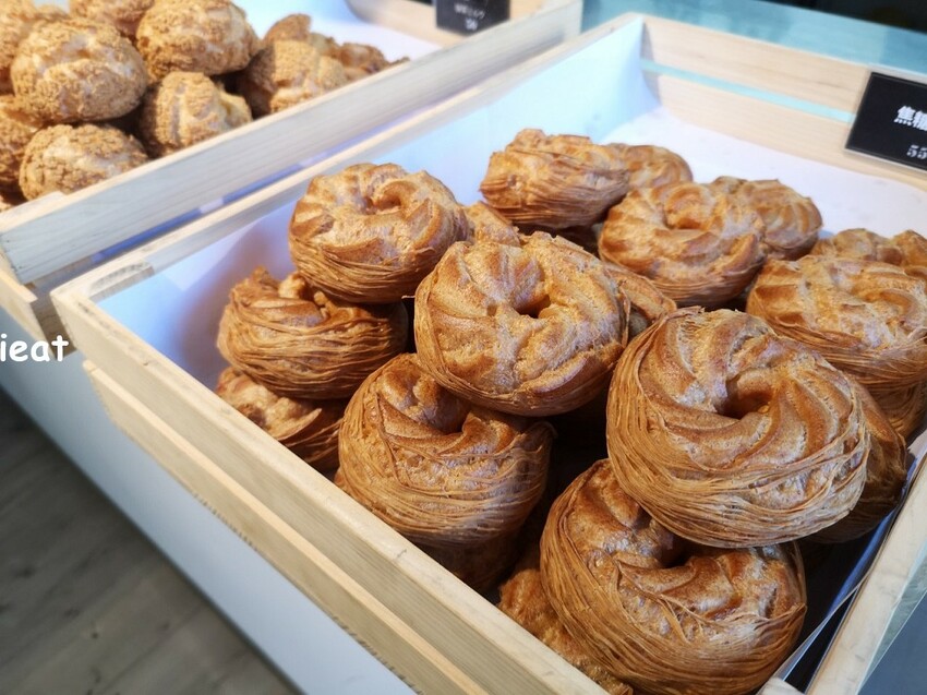 大叔賣泡芙 (原 舞鏡咖啡法式泡芙專賣店) │彰化泡芙，彰化甜點。 - 愛伊特candy的分享樂園