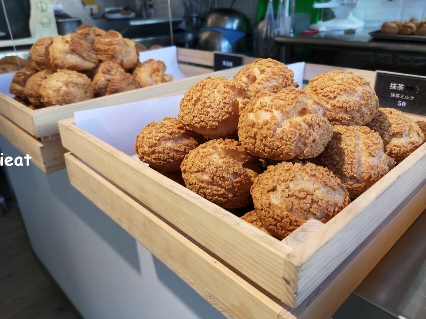 大叔賣泡芙 (原 舞鏡咖啡法式泡芙專賣店) │彰化泡芙，彰化甜點。 - 愛伊特candy的分享樂園