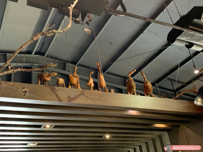 鴉片館 │台中美食•一鴨八吃,現烤現片鴨,每道菜都美味 - 丹尼的吃喝玩樂