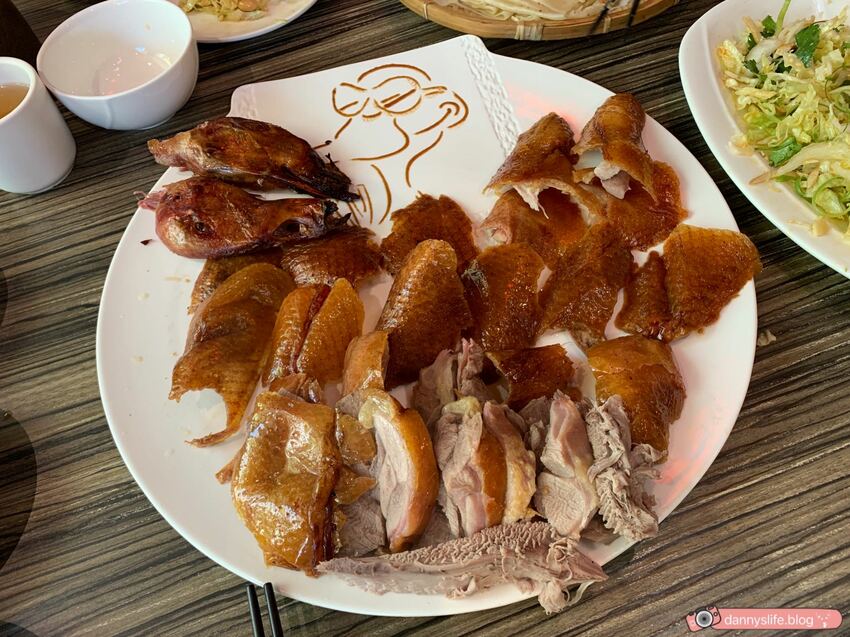 鴉片館 │台中美食•一鴨八吃,現烤現片鴨,每道菜都美味 - 丹尼的吃喝玩樂