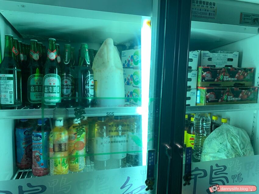 鴉片館 │台中美食•一鴨八吃,現烤現片鴨,每道菜都美味 - 丹尼的吃喝玩樂