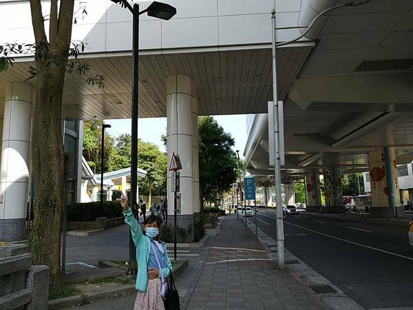 宅配蛋糕推薦))初熱Patisserie 甜點工作室，超級美型的星座蛋糕，超級想要一次擁有，你的星座是什麼？？ - COCO享天下(隆爸妤媽愛白白)