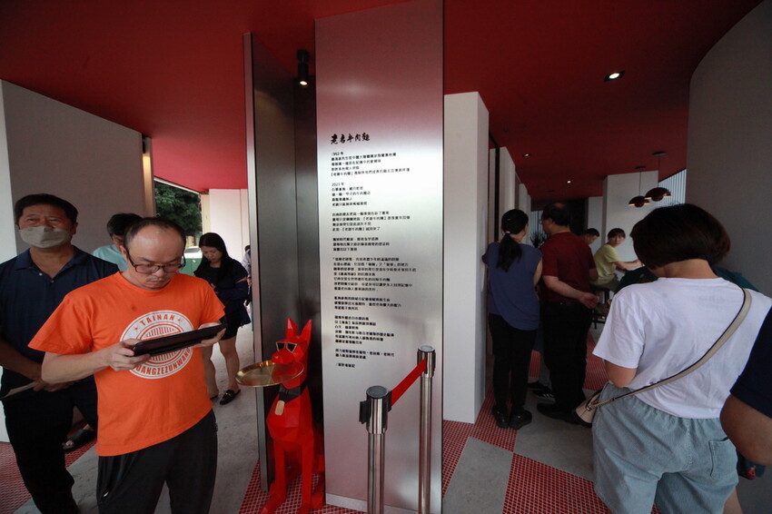 台南市中西區吃。台南市｜中西區。「 老唐牛肉麵」台南知名的老字號牛肉麵強勢回歸，試營運先天不足 後天失調，鹿希派發