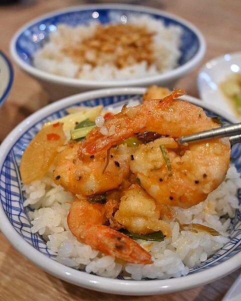 好家廚房｜左營區美食｜家常台菜餐館｜份量很適合小家庭來用餐