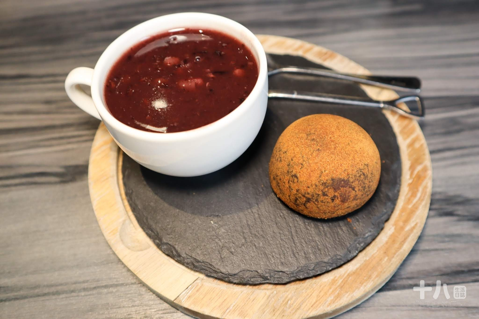 【新竹美食】火山岩燒肉竹北旗艦店｜印地安風主題特色燒肉、岩漿火鍋新品牌，肉品種類多樣化、海鮮肉品一次滿足！(2022/12/31前，出示此文章享95折、送風味雞頸肉)