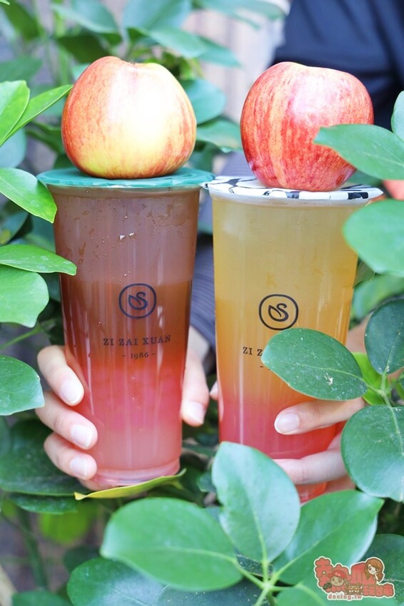 【台南飲料】日本青森紅玉蘋果汁尬櫻花寒天,今年春天最浪漫的一杯飲料:自在軒茶飲 - 熱血玩台南。跳躍新世界