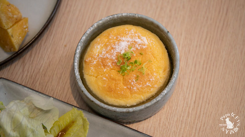 台中｜西區 米迷食光 MM VegDay 早午餐!　明亮透光大片落地窗戶有輕食／蔬壽司　咖啡飲料都有　純素/蛋奶素料理