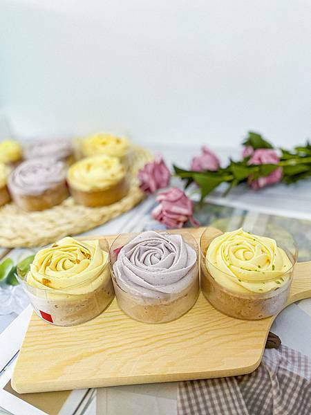 (牙米吃宅配)首都烘焙坊 台北大坪林宅配美食甜點下午茶推薦 樂天賣場 暢銷點心塔視覺味覺雙享受 酸甜檸檬特色鳳梨大甲芋頭 好吃美味