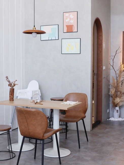 【台南食記】韓系超美質感雞湯店『屋裏的湯』銅板價小吃，創意鹹粿，養生藥膳湯品百元起，續加當歸養生湯免費喝到飽！