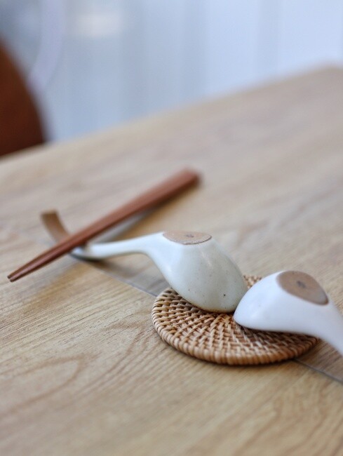 【台南食記】韓系超美質感雞湯店『屋裏的湯』銅板價小吃，創意鹹粿，養生藥膳湯品百元起，續加當歸養生湯免費喝到飽！