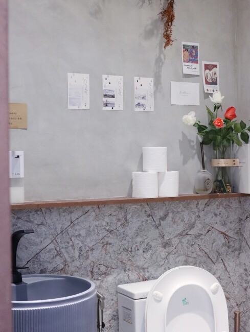 【台南食記】韓系超美質感雞湯店『屋裏的湯』銅板價小吃，創意鹹粿，養生藥膳湯品百元起，續加當歸養生湯免費喝到飽！