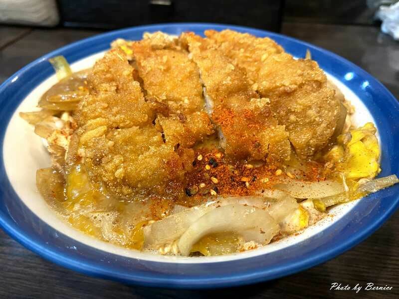 職人丼深夜食堂 信義店~超佛加蛋只要5元怎能不加爆 @Bernice的隨手筆記