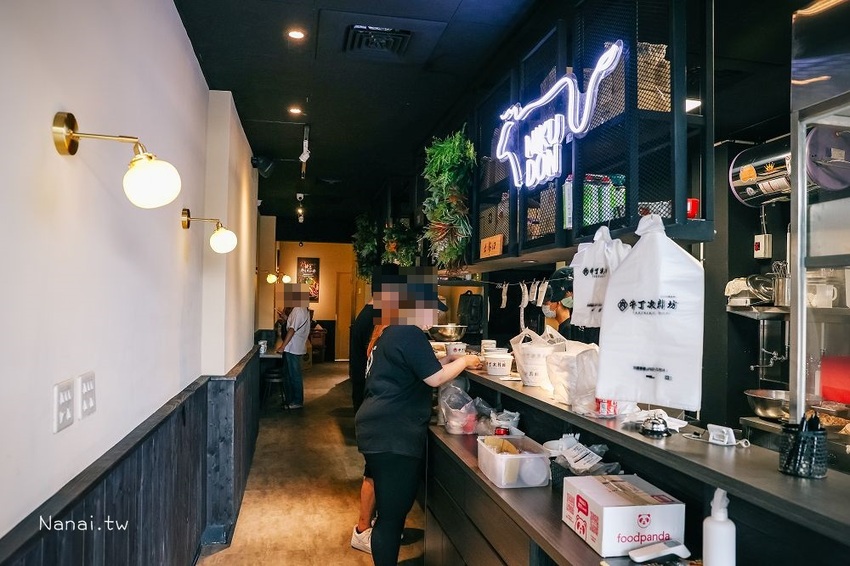牛丁次郎坊(彰化創始店)搬新家！防疫宅在家，四款指定丼飯，第二碗加購打八折～老饕票選肉肉山這樣吃最划算！