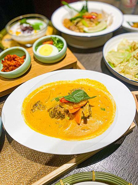 (台北松江南京站)泰舍泰式料理第一店 中山區捷運站美食 米塔集團新開幕異國料理 一人也可享用泰式定食 大份量好吃cp值高