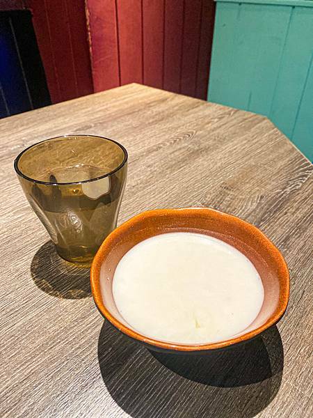 (台北松江南京站)泰舍泰式料理第一店 中山區捷運站美食 米塔集團新開幕異國料理 一人也可享用泰式定食 大份量好吃cp值高