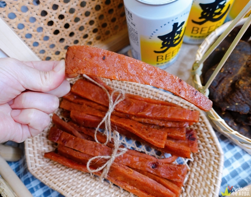 桃園中壢美食｜『實味香肉乾』桃園金牌好禮~年節送禮首選~肉鬆肉乾等伴手禮推薦~ - 瑋瑋＊美食萬歲