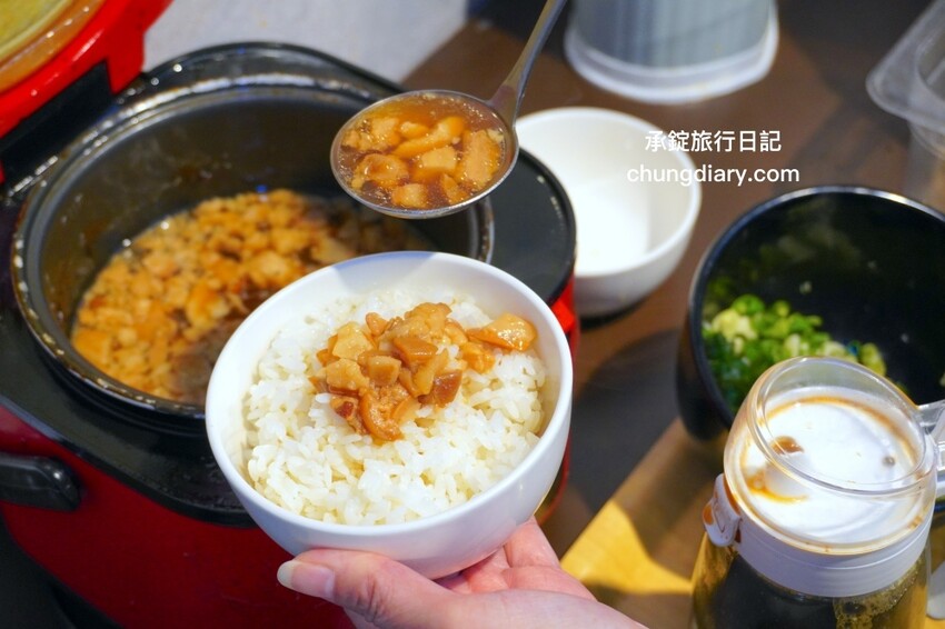 板橋299火鍋吃到飽「牛、豬、雞」五種肉品無限續加，還有免費自助吧......