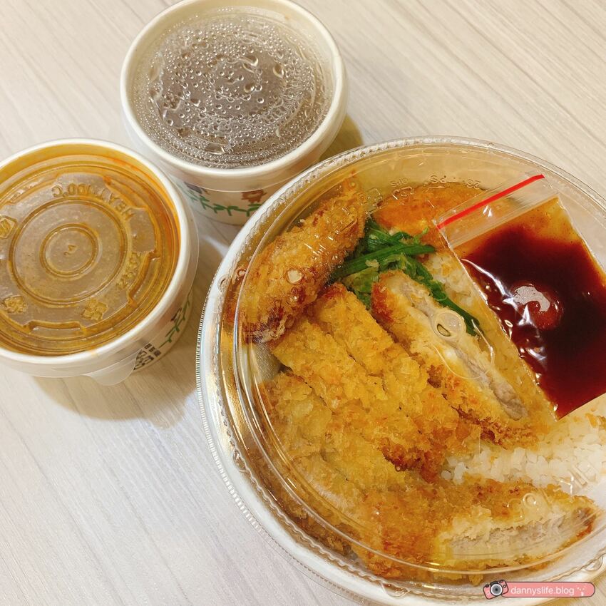 防疫美食·西門町日式定食推薦·外帶自取每樣主餐優惠30元,滿300元再送可樂餅!丹尼的吃喝玩樂 dannyslife.blog