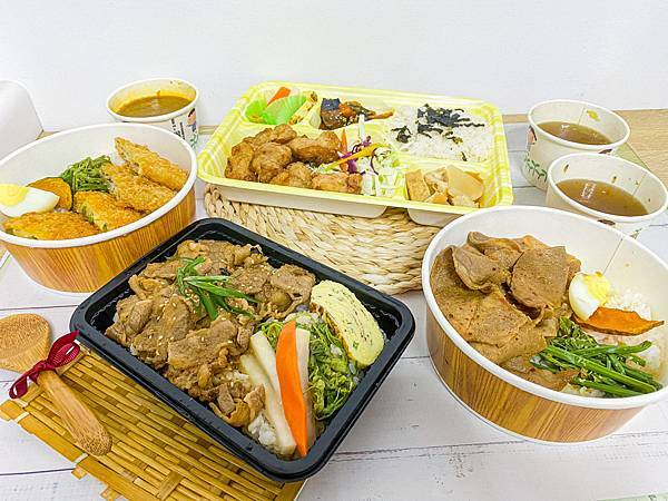 (台北西門町站)櫻木食堂 台北萬華西門町外帶日式定食美食推薦 日本廚師傳達道地的日本料理 咖哩豬排燒肉丼飯可樂餅滿滿日式風味又好吃