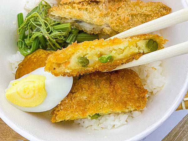 (台北西門町站)櫻木食堂 台北萬華西門町外帶日式定食美食推薦 日本廚師傳達道地的日本料理 咖哩豬排燒肉丼飯可樂餅滿滿日式風味又好吃