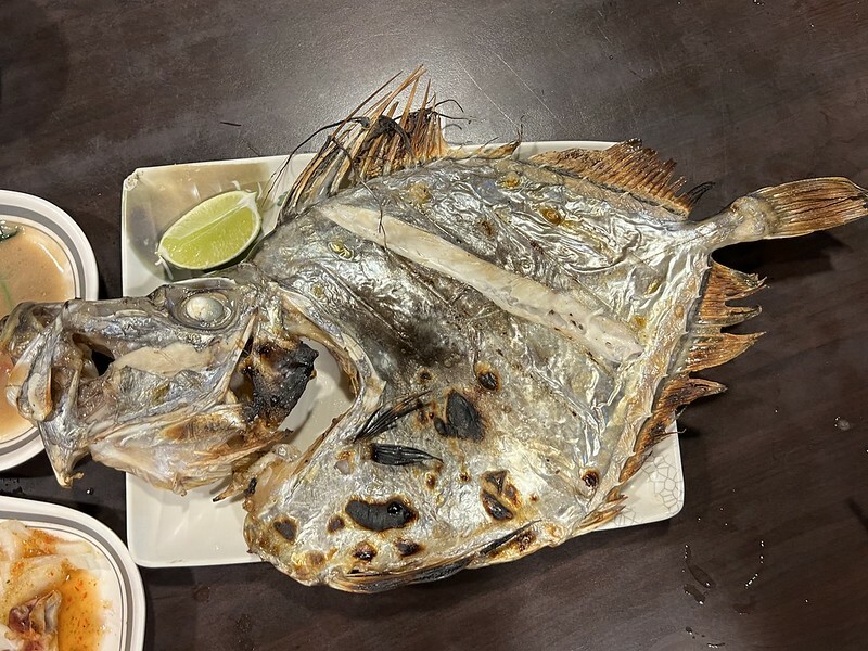 【台灣，花蓮市】米噹泰式烤肉，在地人才知道的宵夜美味。（花蓮美食：晚餐/宵夜）