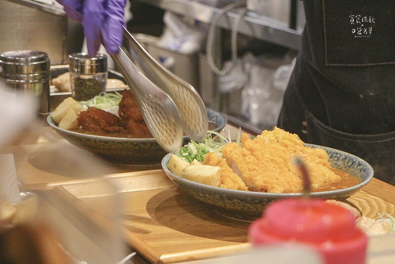 台北士林｜隱家拉麵體系咖哩品牌主打香料咖哩飯，加入蔬果熬煮濃厚甘醇｜隱咖哩