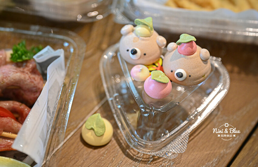 雛菊見DAISY HOUSE |台中南屯森林系美翻餐廳，防疫四人餐只要870元再送手做馬林糖 Nini and Blue 玩樂食記