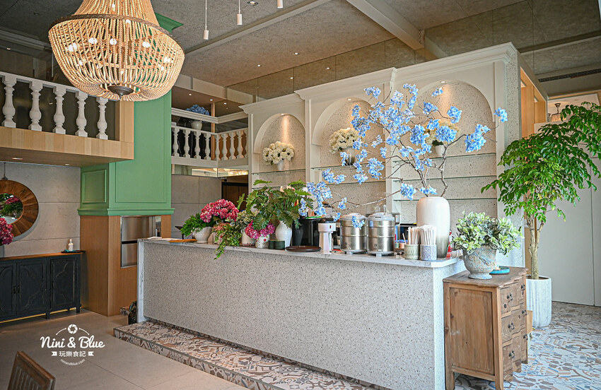 雛菊見DAISY HOUSE |台中南屯森林系美翻餐廳，防疫四人餐只要870元再送手做馬林糖 Nini and Blue 玩樂食記