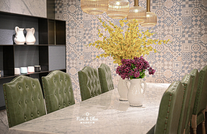 雛菊見DAISY HOUSE |台中南屯森林系美翻餐廳，防疫四人餐只要870元再送手做馬林糖 Nini and Blue 玩樂食記