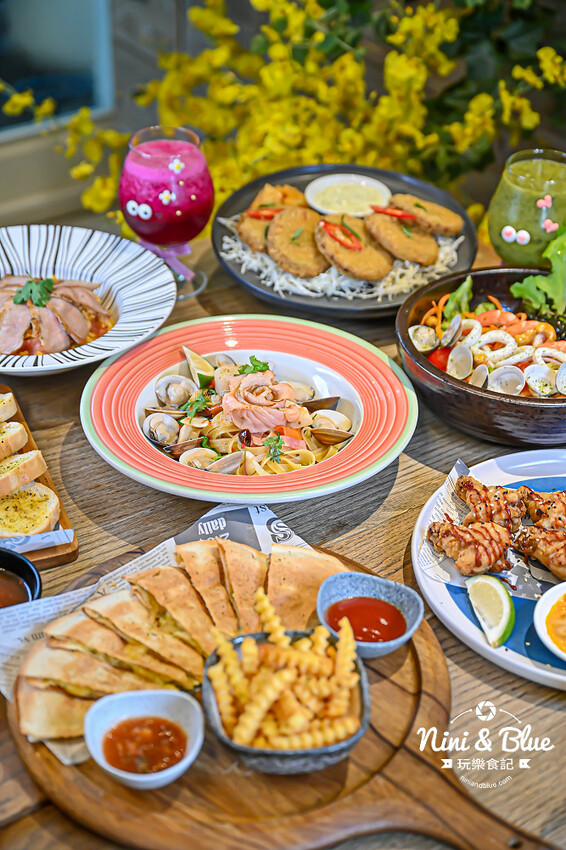 台中森林系餐廳，義大利麵、下午茶甜點、超萌棉花糖，寵物友善餐廳-妮妮布魯