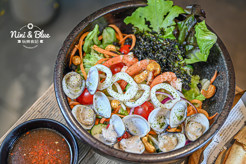 台中森林系餐廳，義大利麵、下午茶甜點、超萌棉花糖，寵物友善餐廳-妮妮布魯