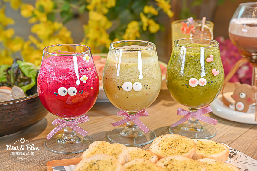 台中森林系餐廳，義大利麵、下午茶甜點、超萌棉花糖，寵物友善餐廳-妮妮布魯