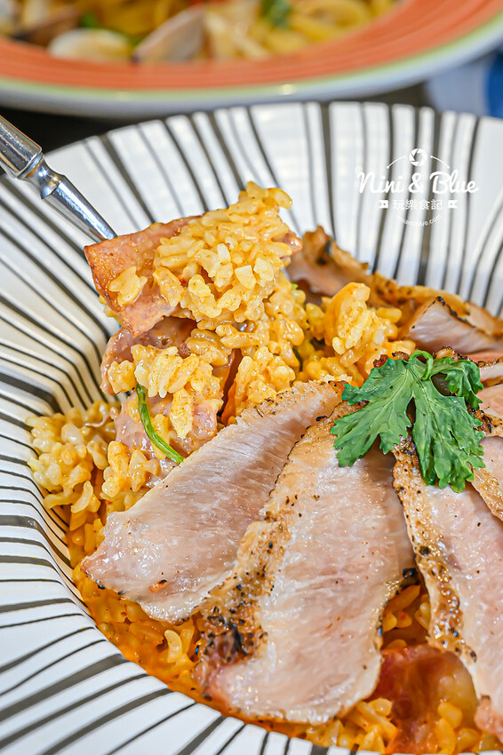 台中森林系餐廳，義大利麵、下午茶甜點、超萌棉花糖，寵物友善餐廳-妮妮布魯